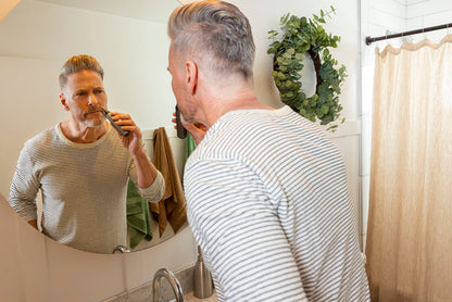 Andis 42315 inEDGE Lithium-Ion Cordless All-in-One One Blade Dual Sided Wet/Dry Trimmer for Body, Face, Ear and Nose Hair, Black